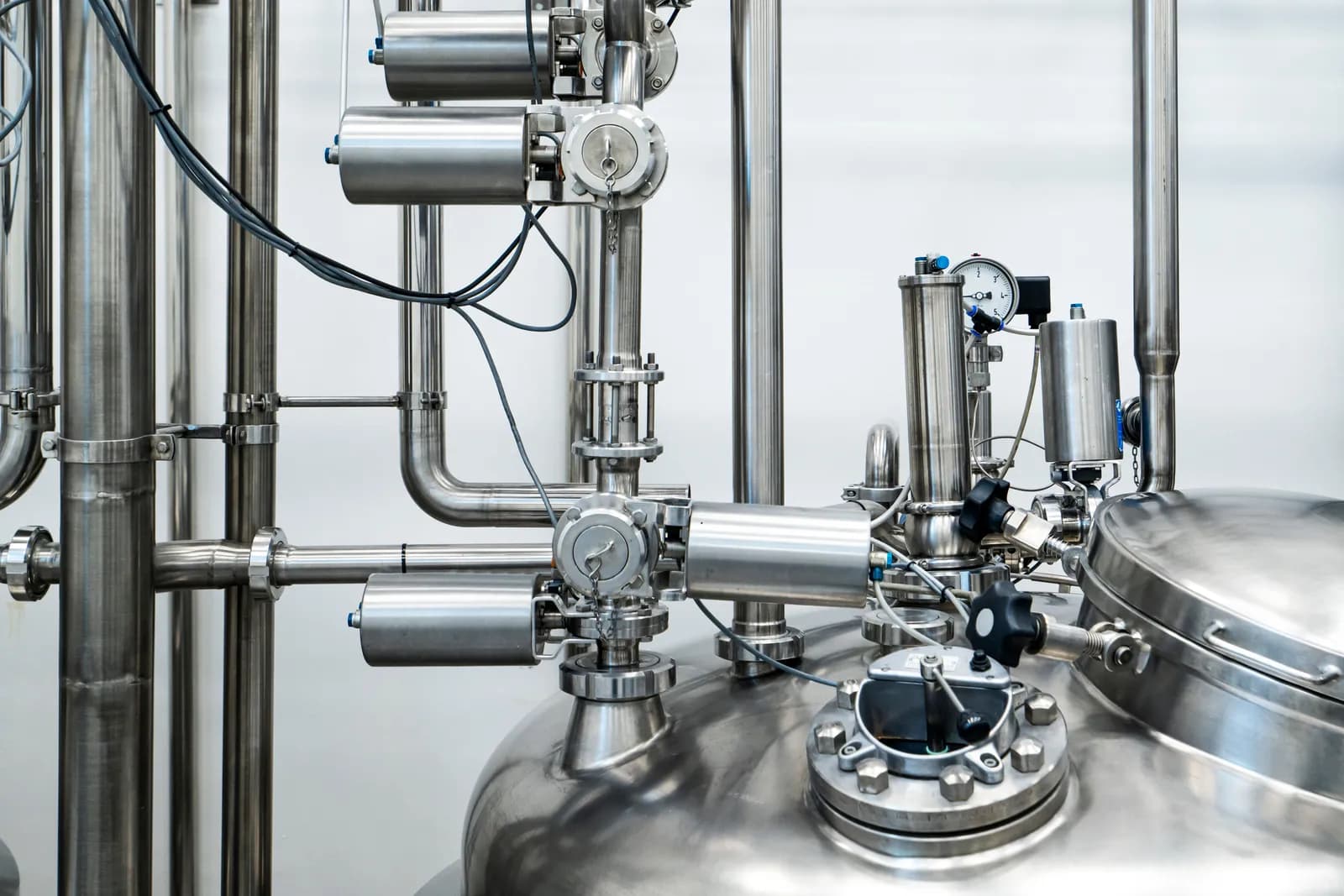 Atelier industriel et machines de production