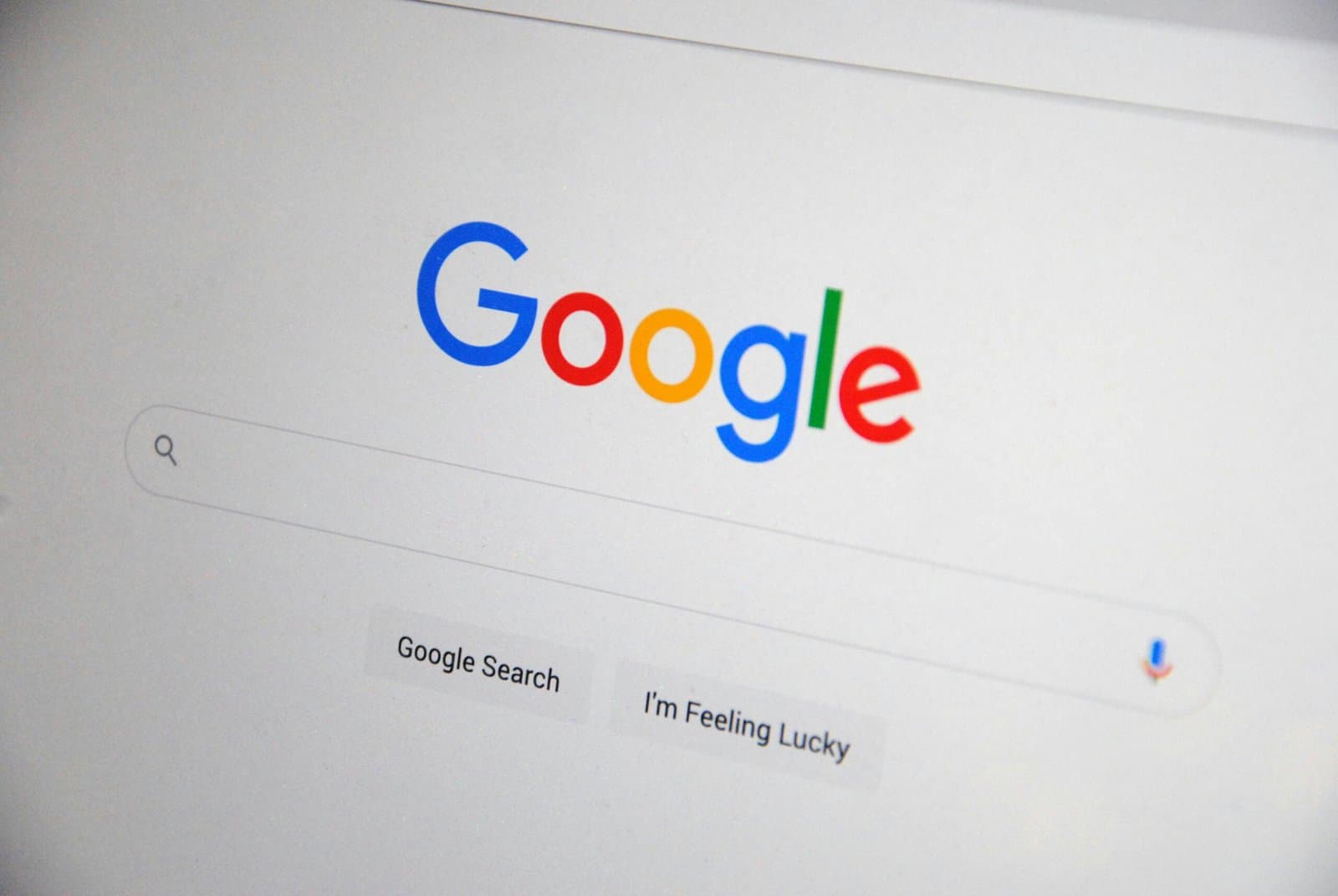 Google met en garde contre la dépendance excessive aux métriques des outils SEO