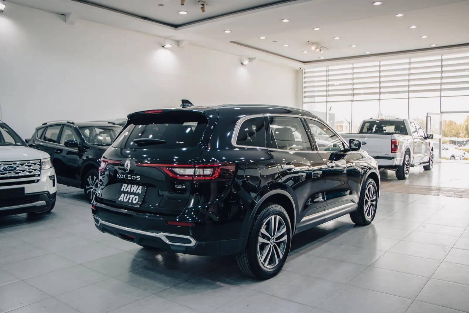 Showroom de concession automobile